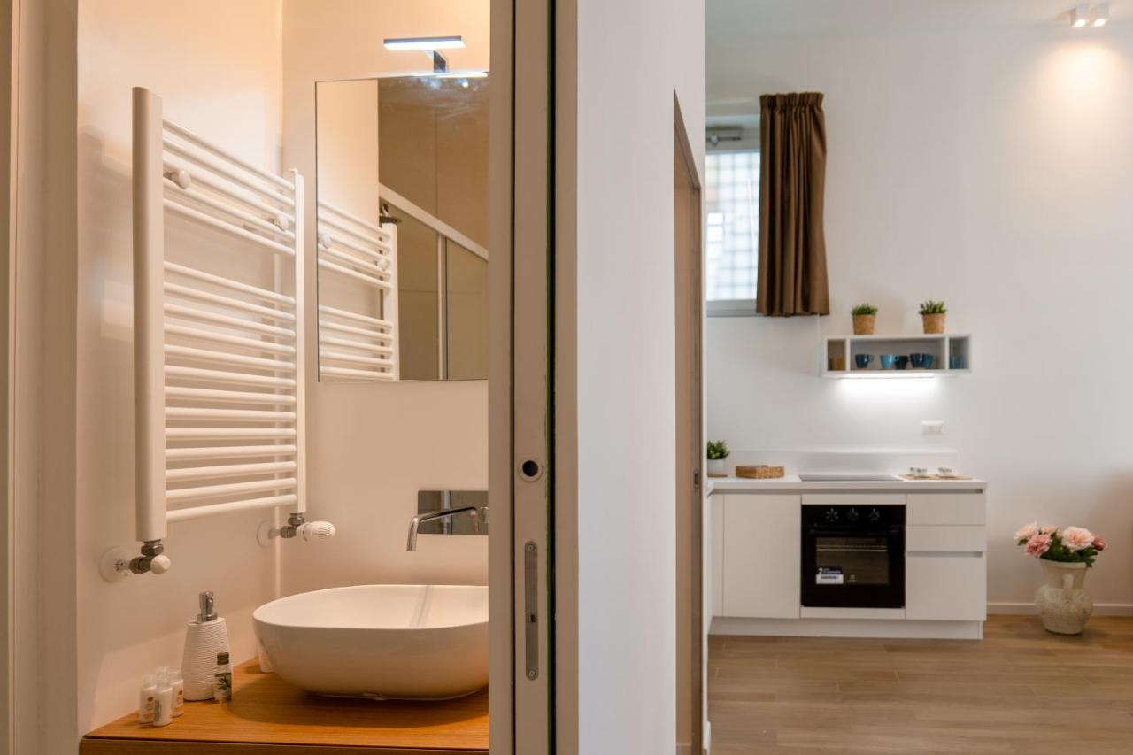 Relais Palazzo Olimpia - Corso Vittorio Emanuele Appartement Salerno Buitenkant foto