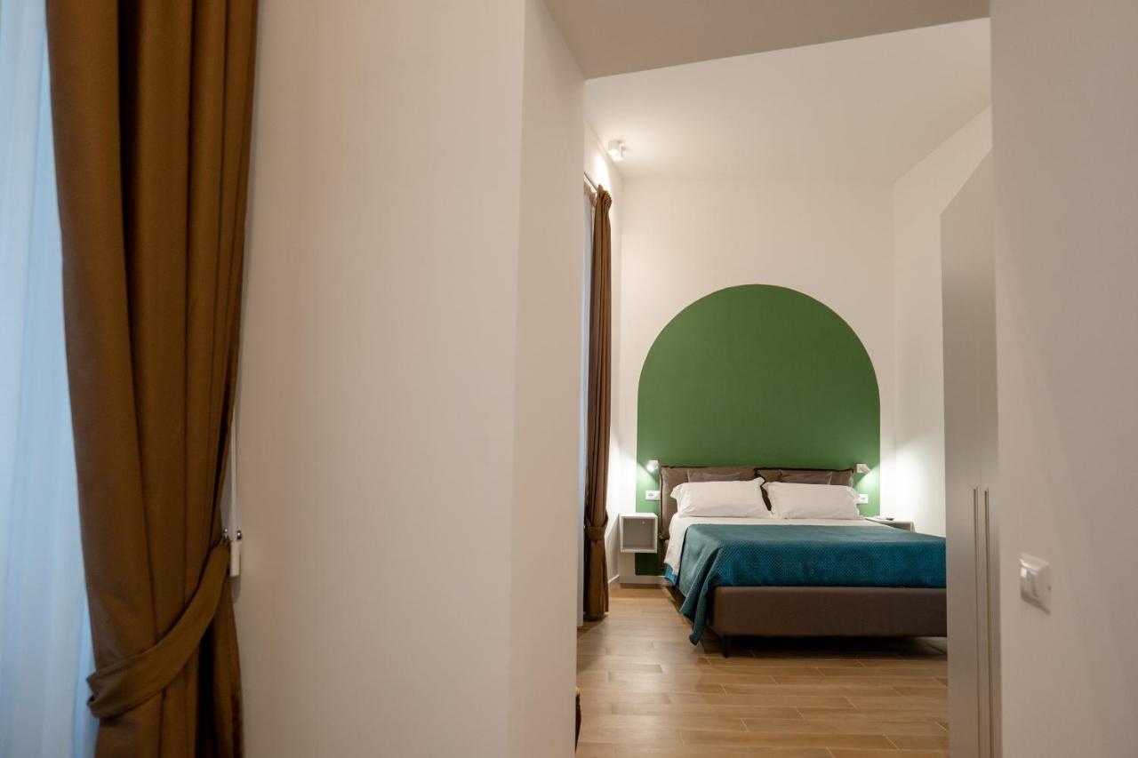 Relais Palazzo Olimpia - Corso Vittorio Emanuele Appartement Salerno Buitenkant foto