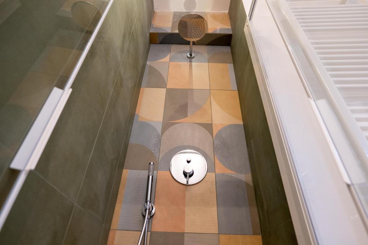 Relais Palazzo Olimpia - Corso Vittorio Emanuele Appartement Salerno Buitenkant foto