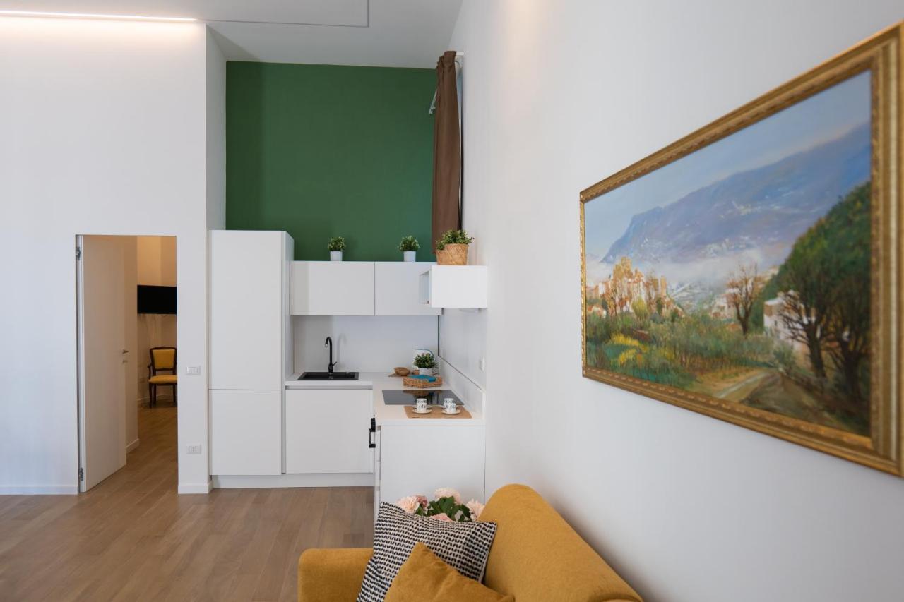 Relais Palazzo Olimpia - Corso Vittorio Emanuele Appartement Salerno Buitenkant foto