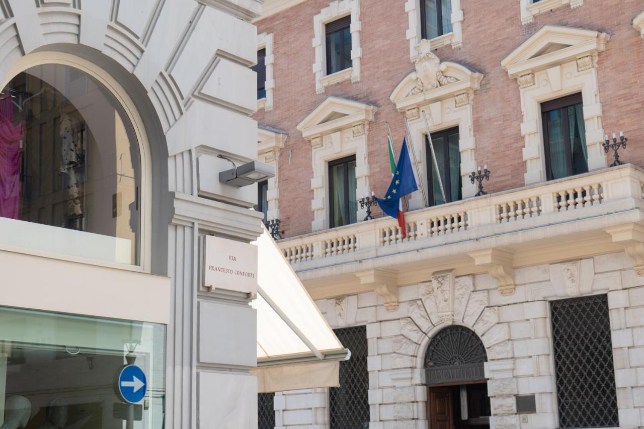 Relais Palazzo Olimpia - Corso Vittorio Emanuele Appartement Salerno Buitenkant foto