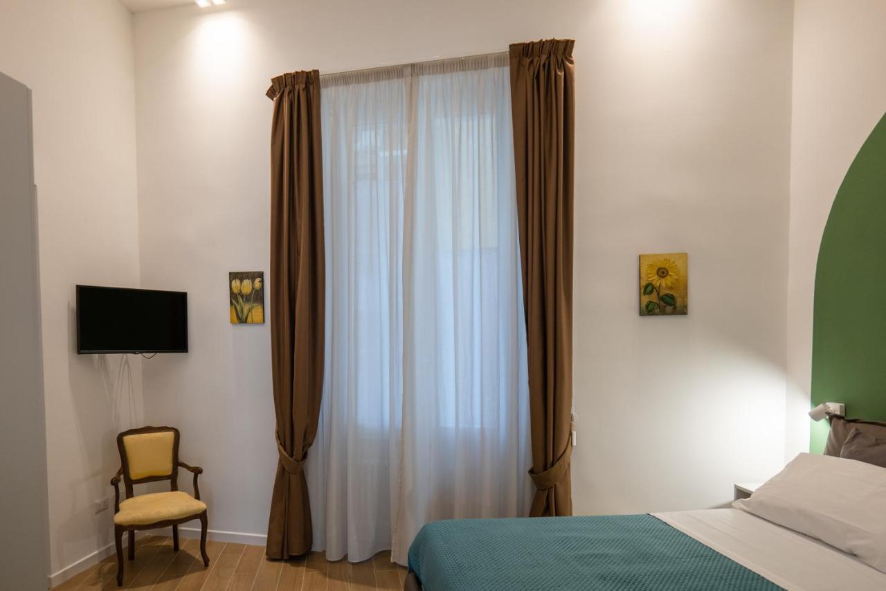 Relais Palazzo Olimpia - Corso Vittorio Emanuele Appartement Salerno Buitenkant foto