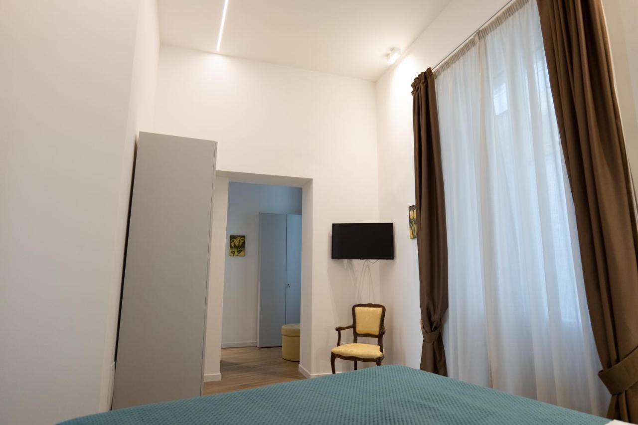 Relais Palazzo Olimpia - Corso Vittorio Emanuele Appartement Salerno Buitenkant foto