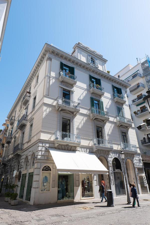 Relais Palazzo Olimpia - Corso Vittorio Emanuele Appartement Salerno Buitenkant foto