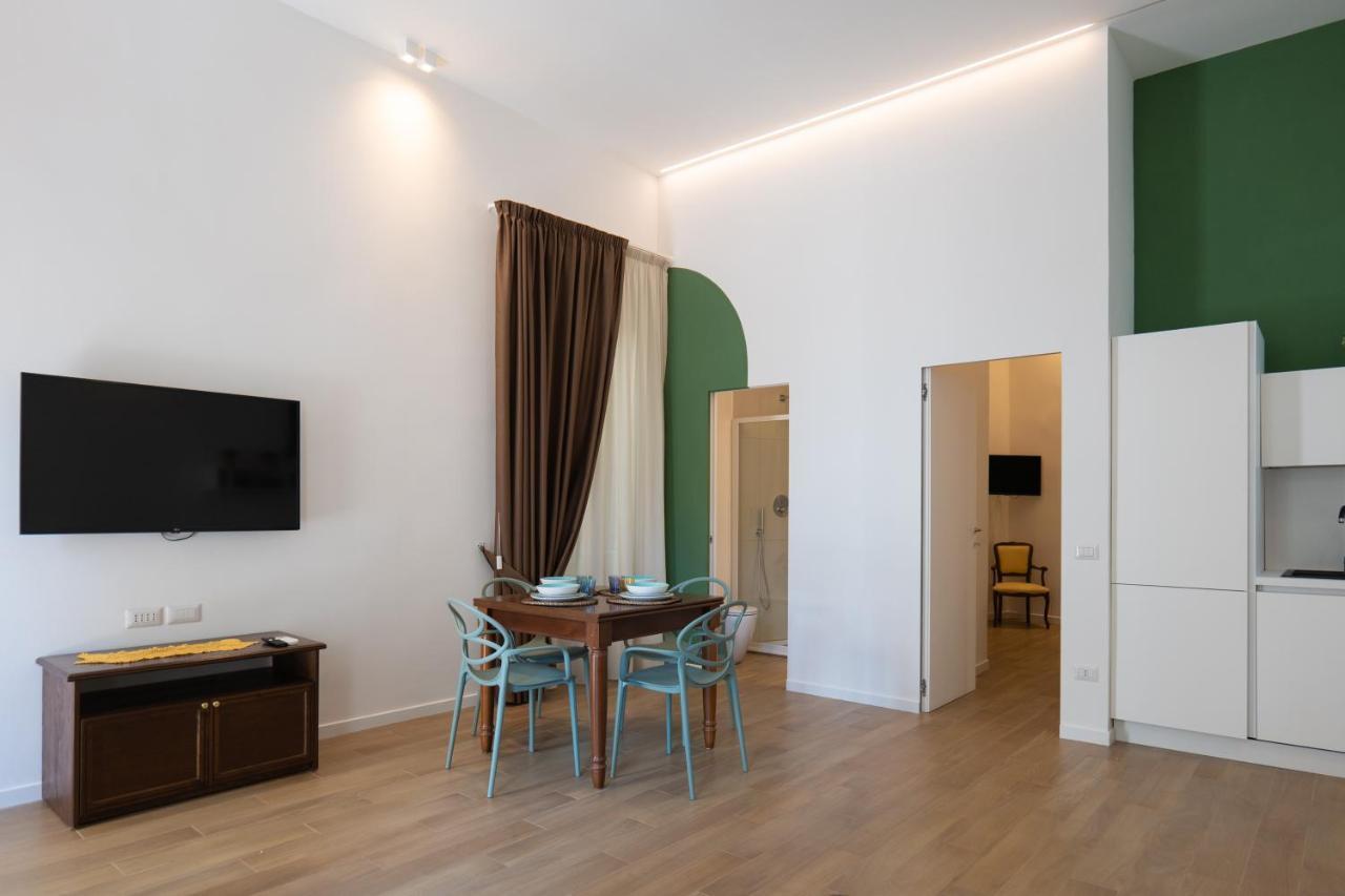 Relais Palazzo Olimpia - Corso Vittorio Emanuele Appartement Salerno Buitenkant foto