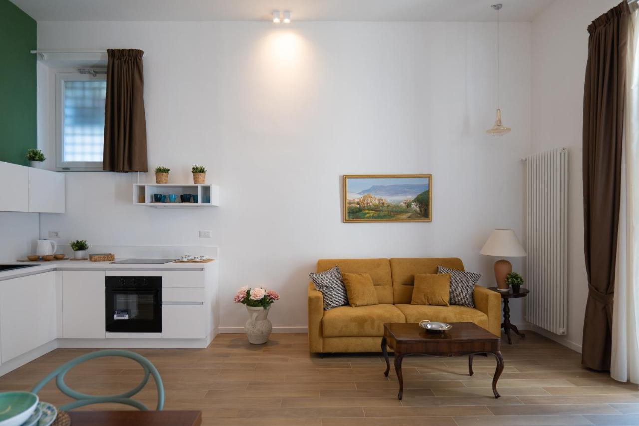 Relais Palazzo Olimpia - Corso Vittorio Emanuele Appartement Salerno Buitenkant foto