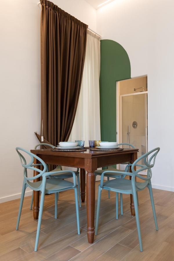 Relais Palazzo Olimpia - Corso Vittorio Emanuele Appartement Salerno Buitenkant foto